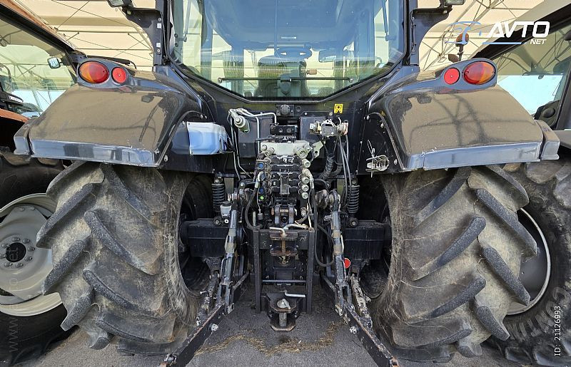 Valtra N142 V